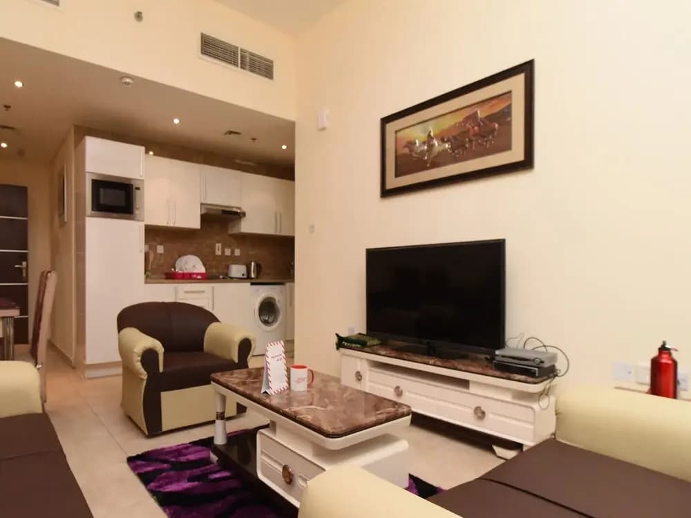 Capitol by OYO Rooms - photo 2