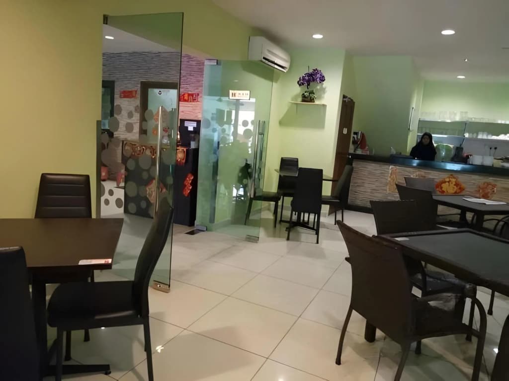 Twin Hotel - photo 19