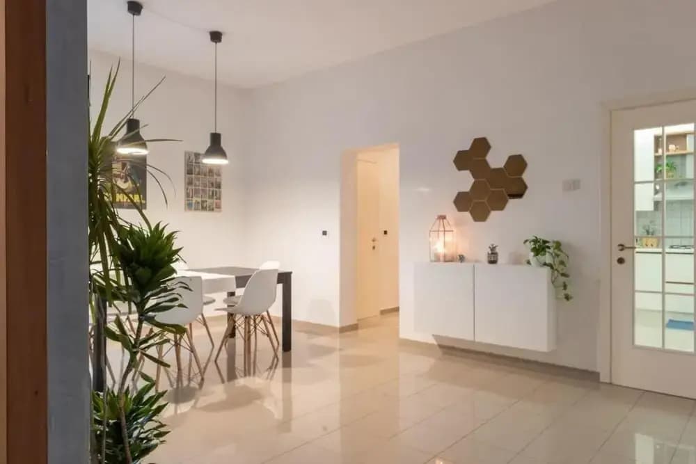 M Design Apartment in Lido - photo 12