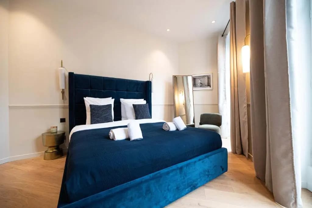 MBM - Luxury apartments PARIS CENTER - photo 1