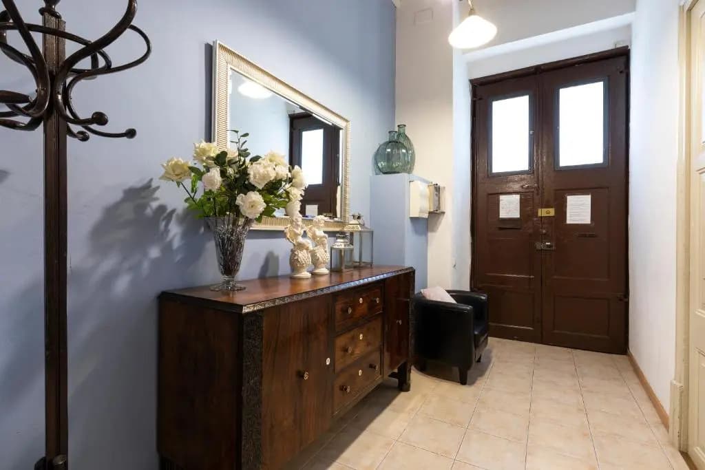 AB Gracia Apartments - photo 2
