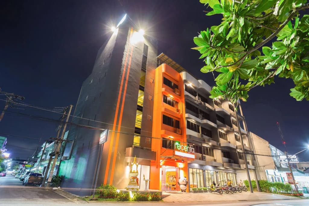 Hotel Recenta Style Phuket Town - photo 2