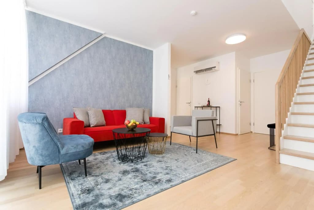 Mar Suite Apartments - Center - photo 10