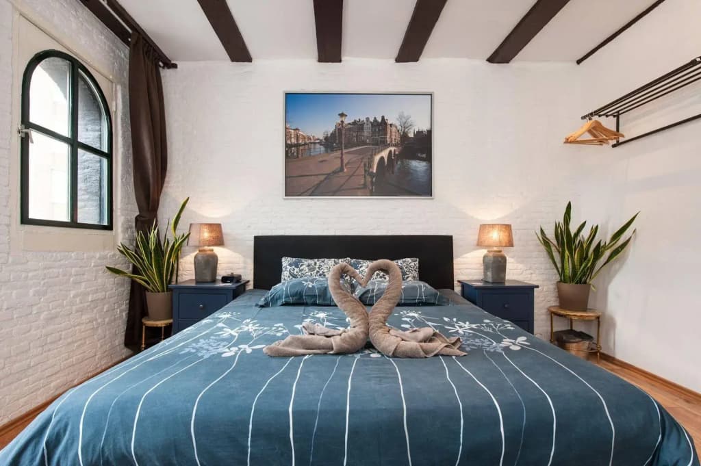 Crown Guesthouse Amsterdam - photo 2