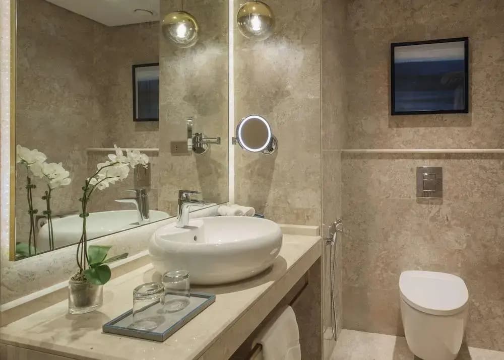Maani Muscat Hotel & Suites - photo 8