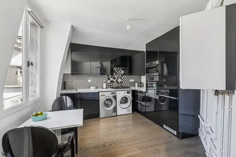 Cozy 2BR Near Parc Monceau & Opera - photo 13