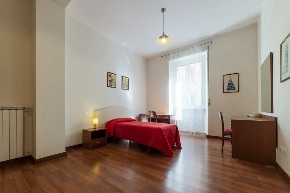 Piazza Re di Roma Apartment - photo 6
