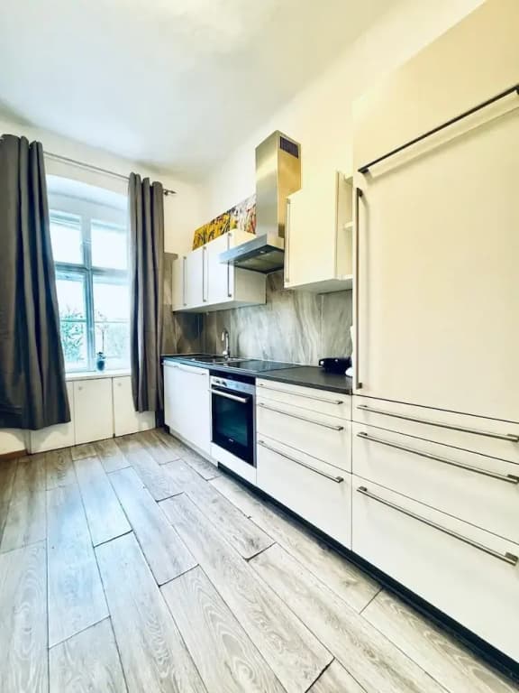 Affordable 4BR Near Stadthalle - photo 20