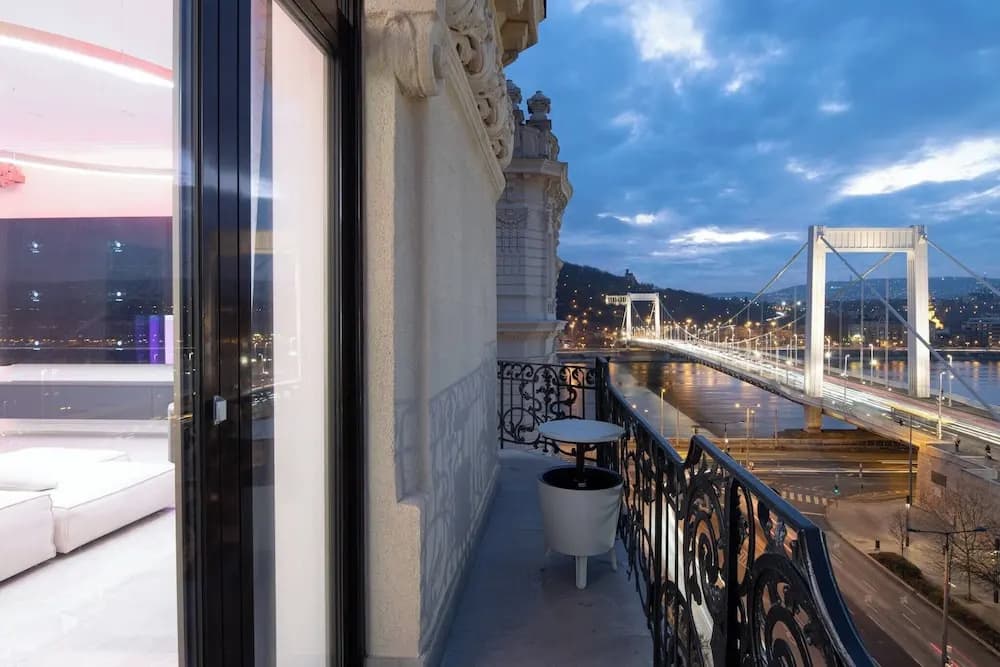 Luxury Penthouse In Downtown - photo 8