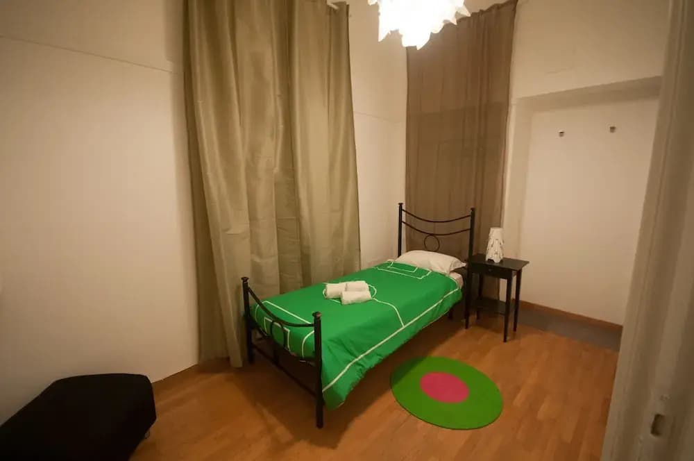 Mancini's Home - photo 2