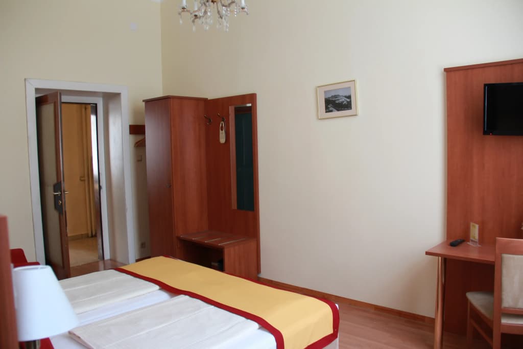 Hotel Mozart - photo 32