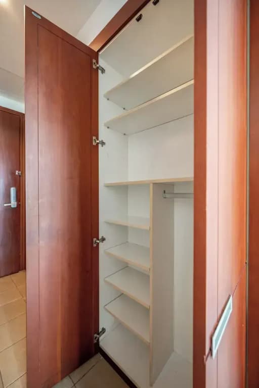 THE MANOR Premier Residence - photo 32