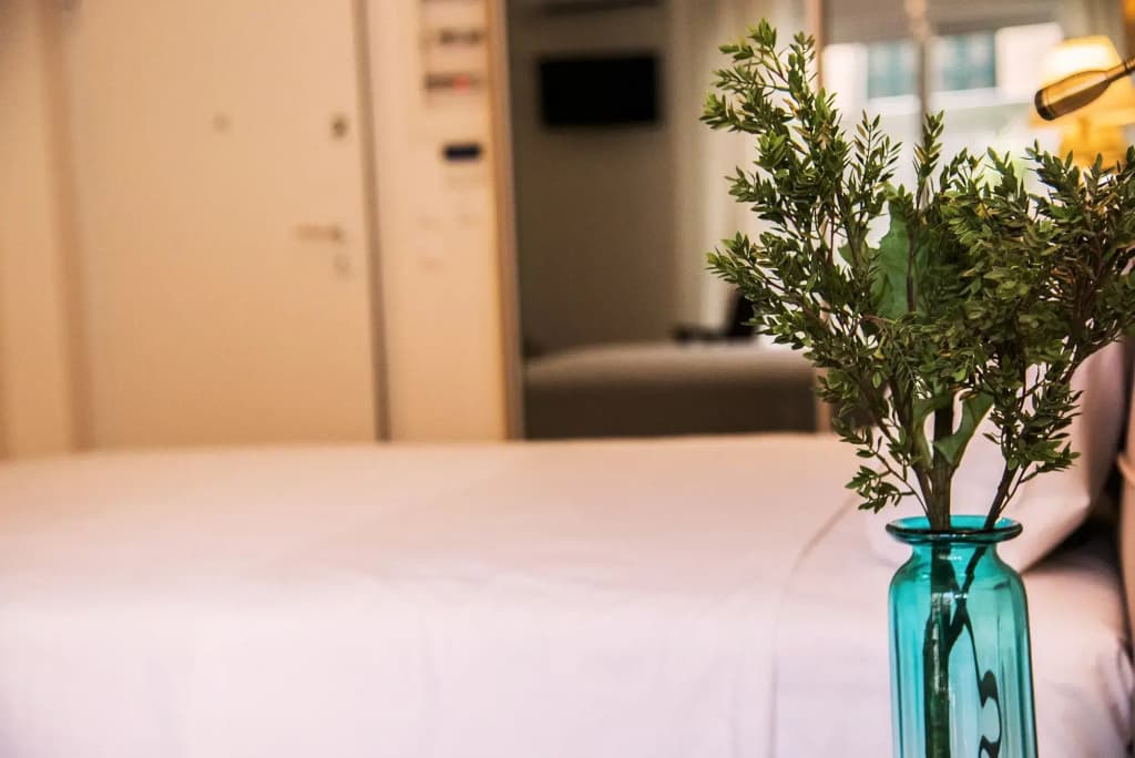 86m² Penthouse in Plaka - photo 1