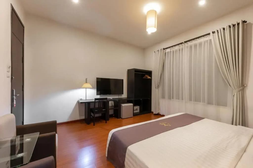 Azumaya Hai Ba Trung 1 Hotel - photo 20