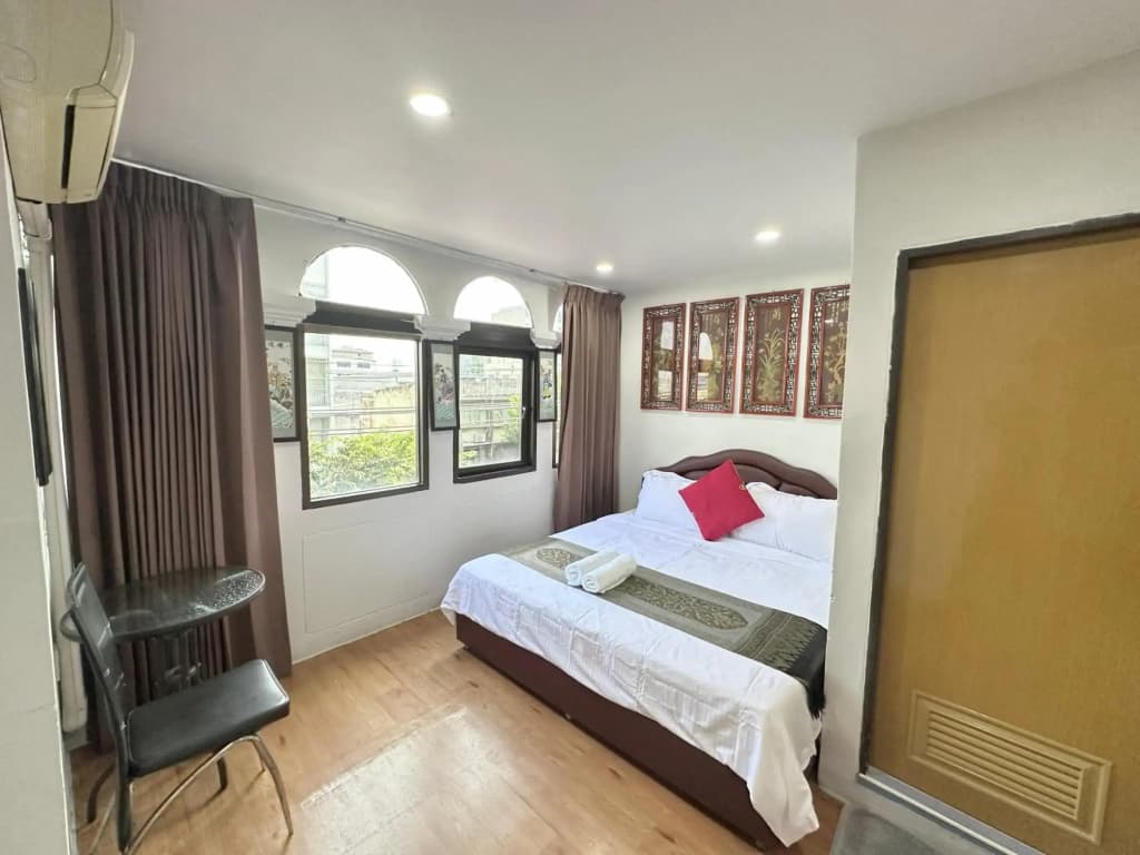 Longzhu Guesthouse - photo 23