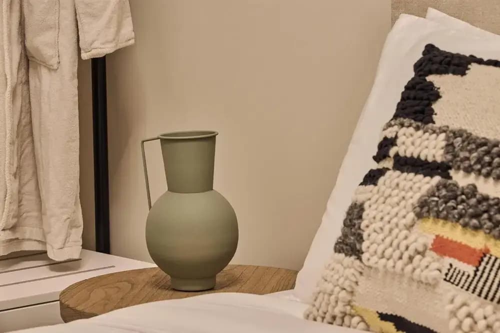 Finders Akadimias Suites - photo 4
