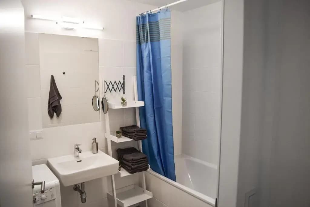 Cosy new Apartment 3min to VIC/Uno-City and Danube - photo 8
