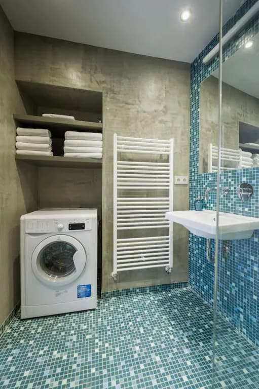 City Spot Apartments - photo 8