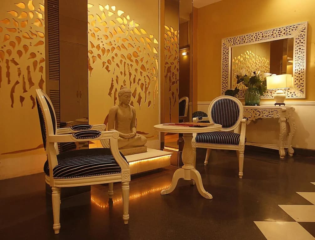 Hotel Ajanta - photo 2