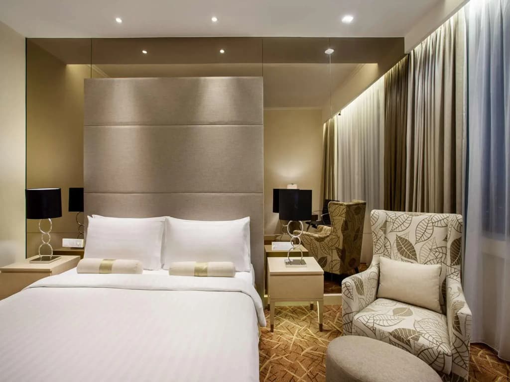 Menara Peninsula Hotel Jakarta - photo 7