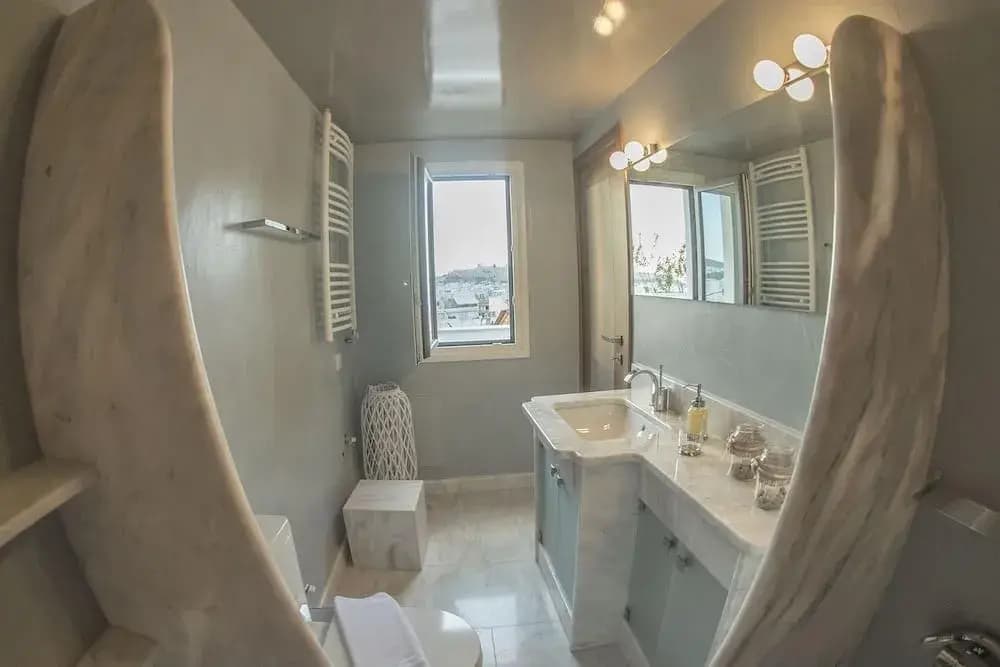 Stunning 2 bedroom house with amazing view - photo 9