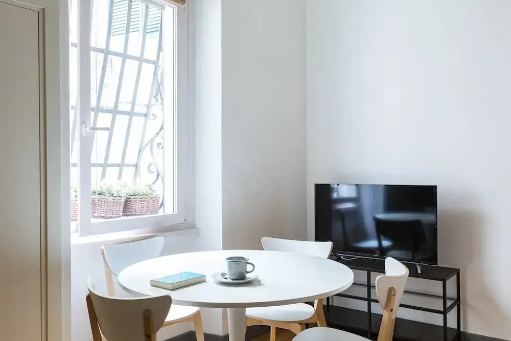 Pietra Square Residence - photo 3