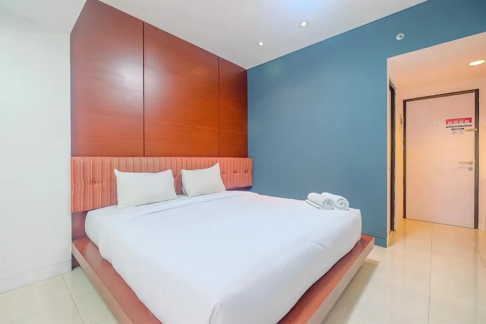 Comfort Studio Tamansari Sudirman Apartment - photo 3