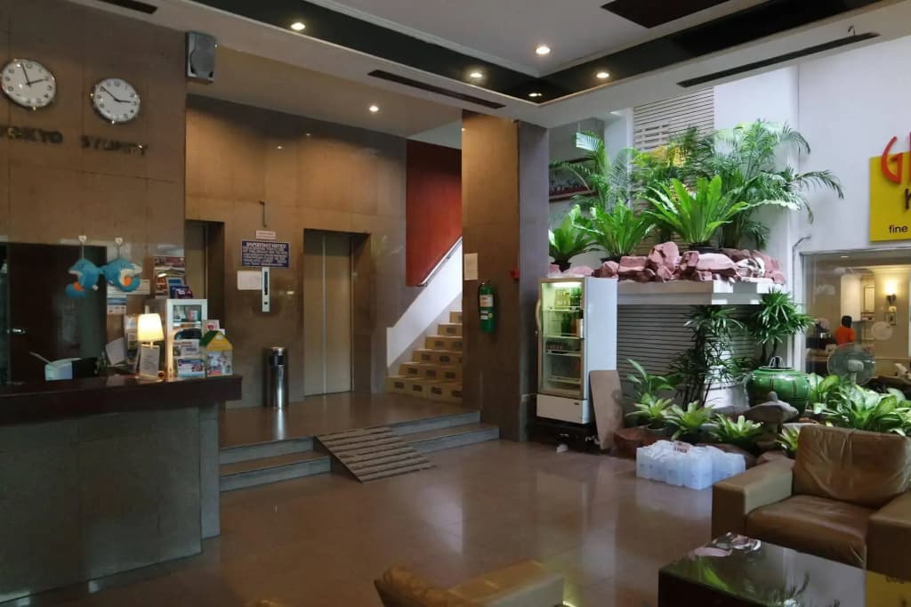 Grand Hotel - photo 2