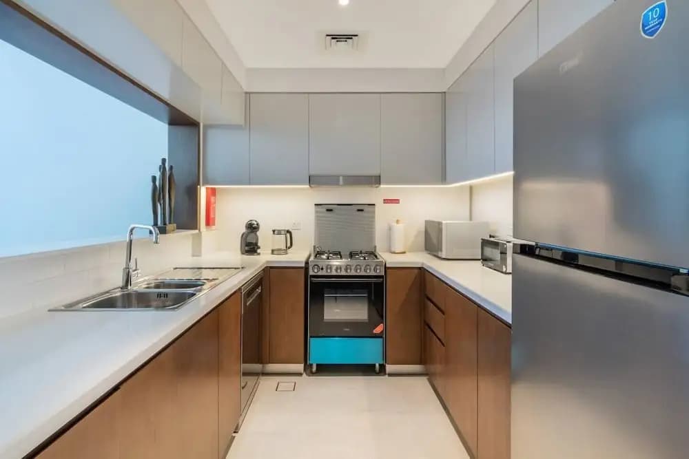 Bright 2BR in top Creek Rise Tower - photo 28