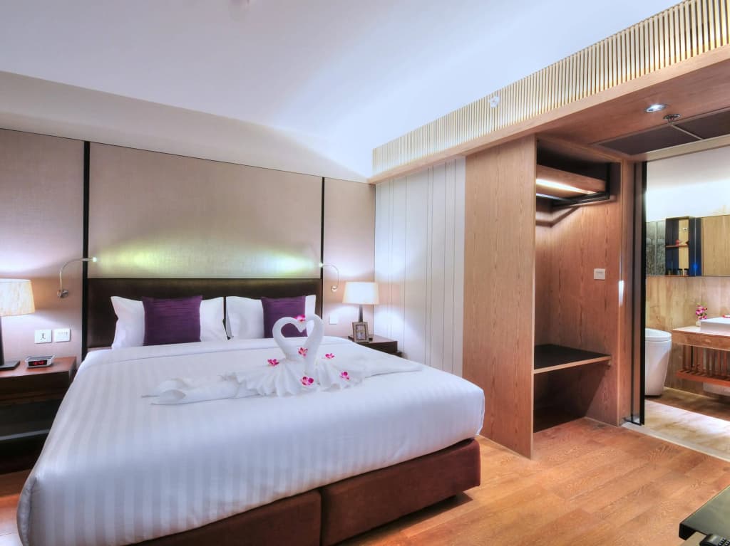 Arcadia Suites Bangkok - photo 5
