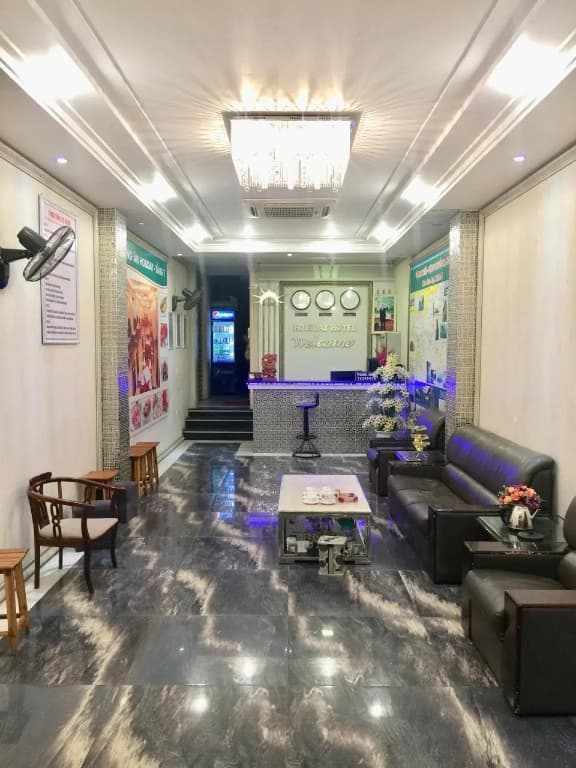 Holiday Hotel - photo 7