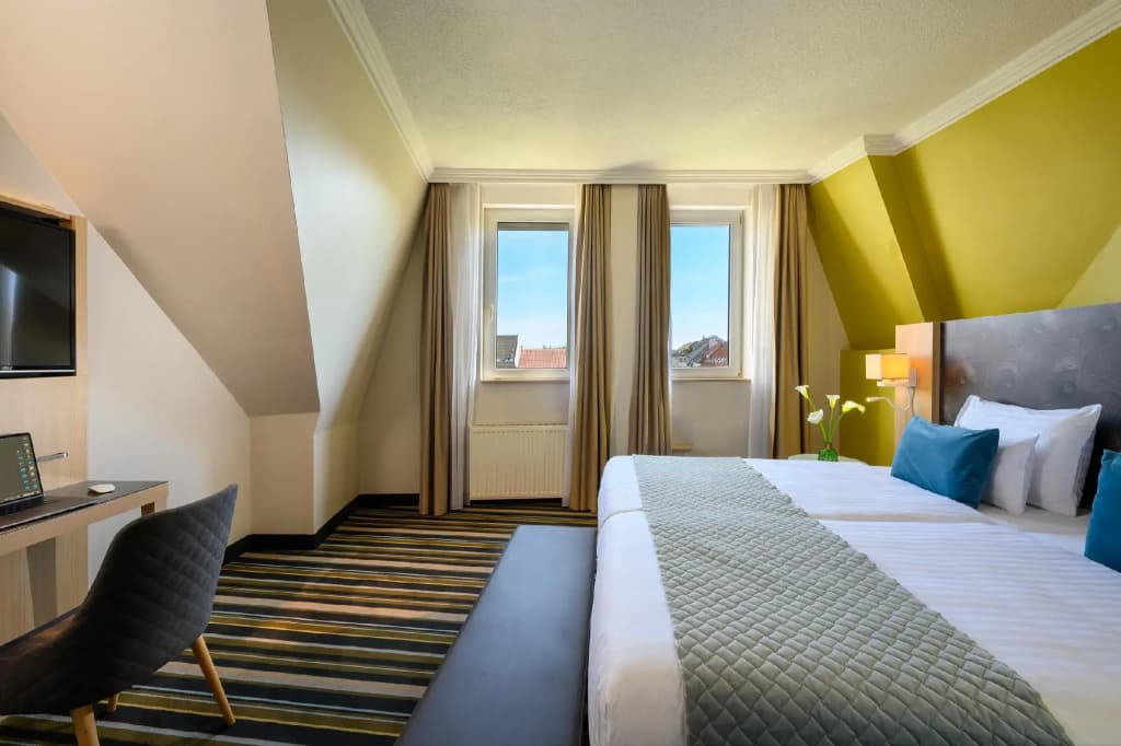Leonardo Hotel Budapest - photo 49