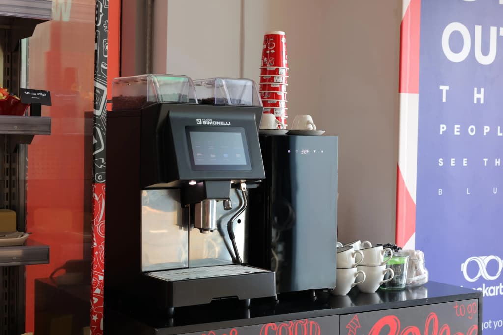 Radisson Red Dubai Silicon Oasis - photo 9