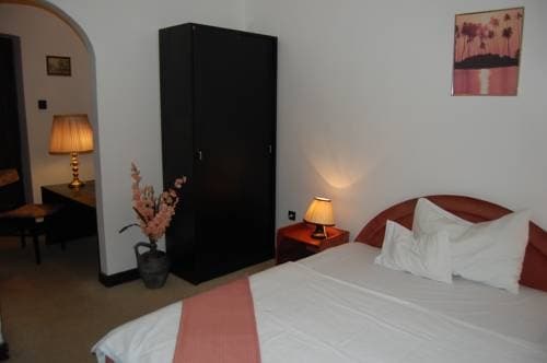 Czirky Panzi Hotel - photo 6