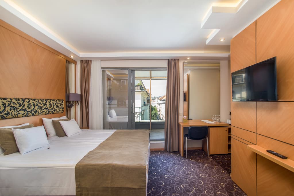 Marmara Hotel Budapest - photo 3