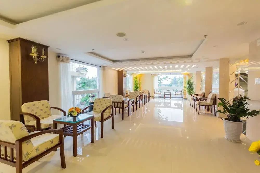 Lychee Hotel - photo 8