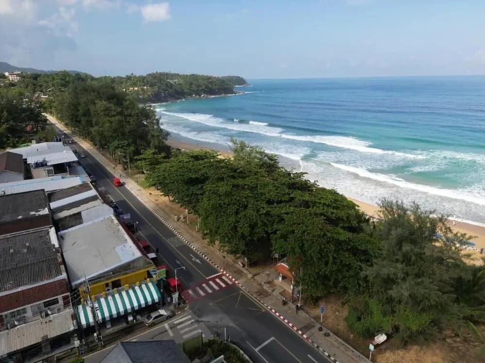 Bed & Beach Hostel Karon - photo 17