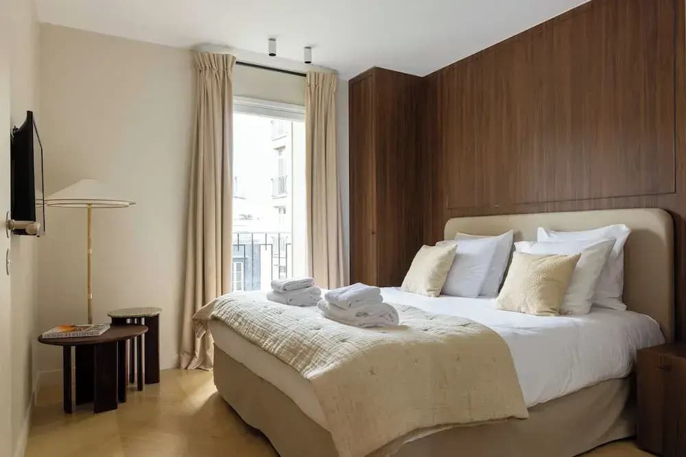 Spacious Apartment - 3br/8p - Eiffel Tower - photo 2