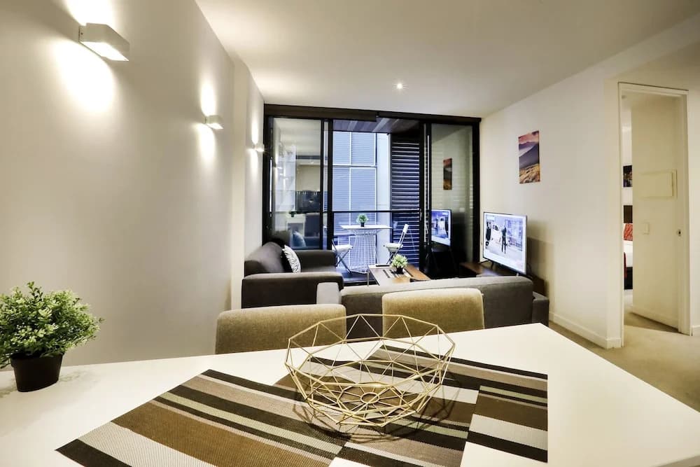 Flinders Street Apartments - photo 12
