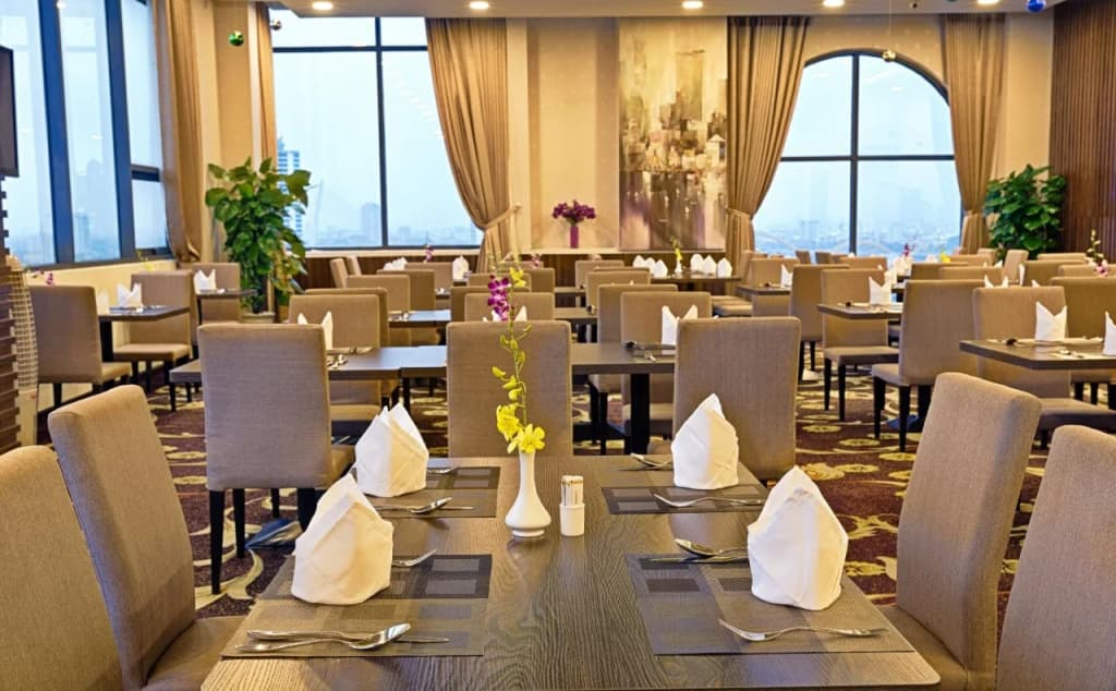 GIC Land Hotel - photo 17