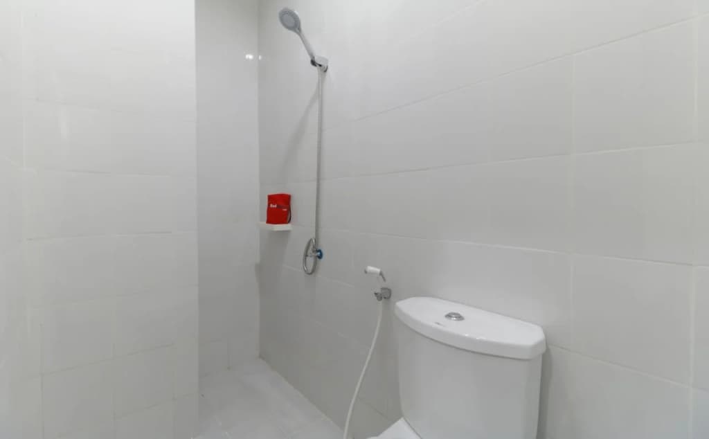 Room 28 Guesthouse - photo 9