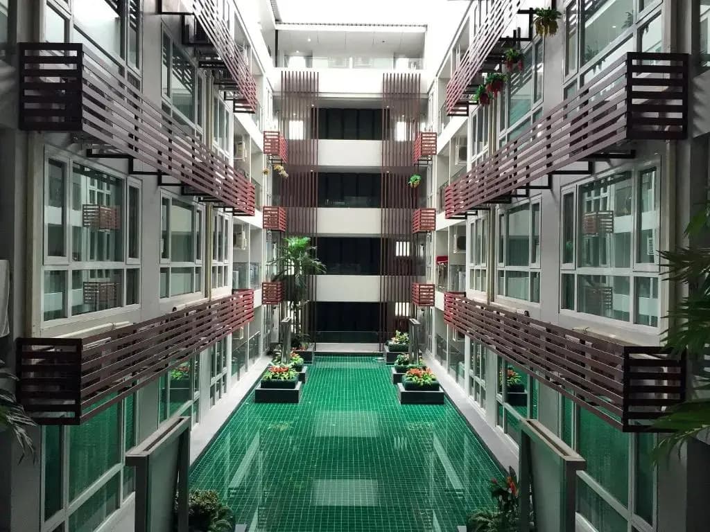 Cozy Studio Walk to BTS Free Wi-Fi Great Location - main photo