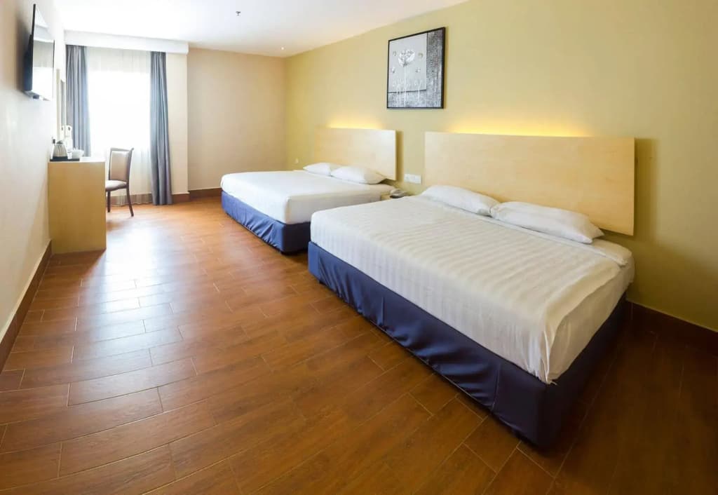 Hotel Metro at KL Sentral - photo 4