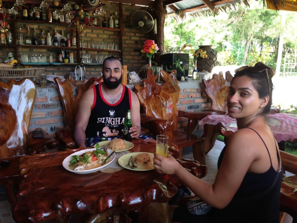 The Lazy Bar And Guesthouse - photo 24