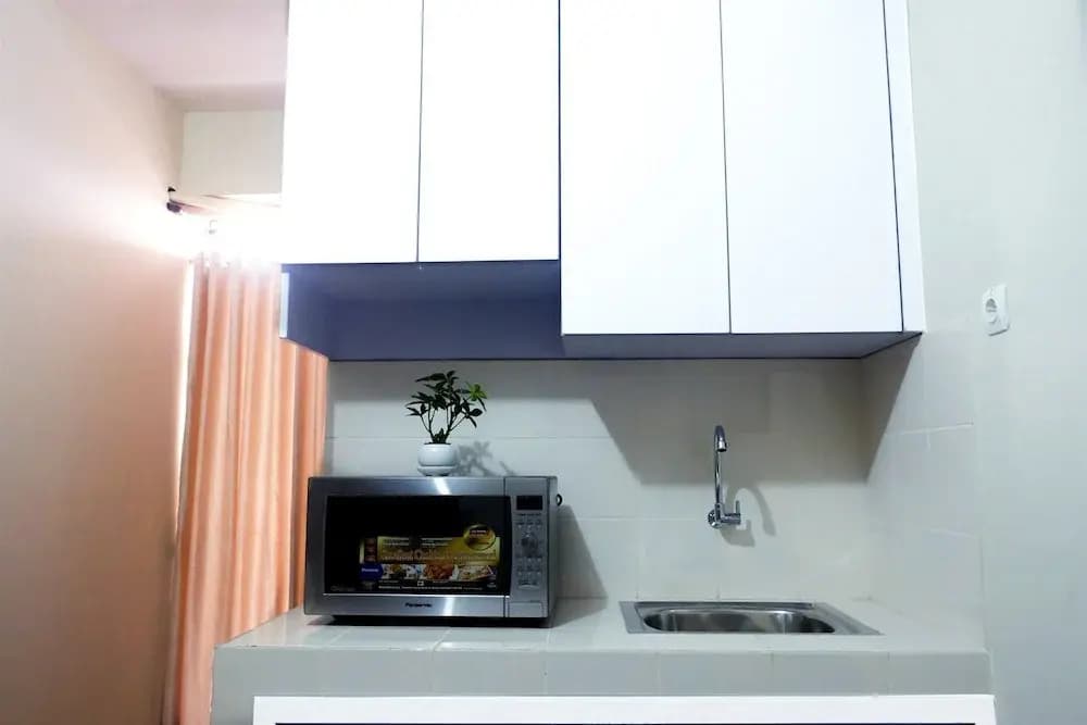 Amazing Pluit Apartment - photo 17
