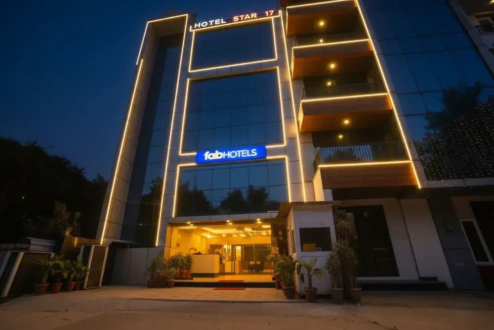 Hotel Star 17 - photo 2
