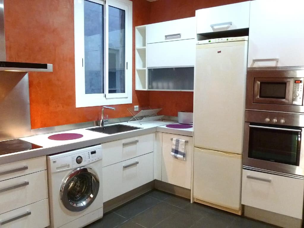 Super Balmes Guest House - photo 15