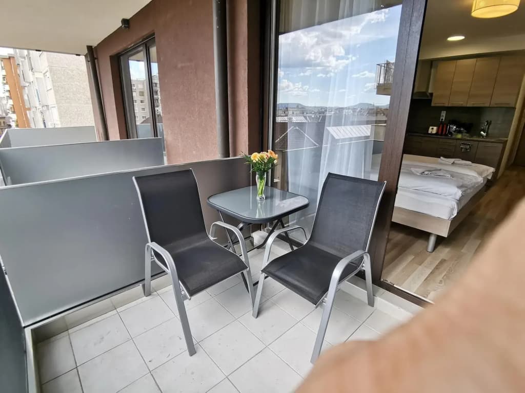 Corvin Holiday Apartment Hotel - photo 7
