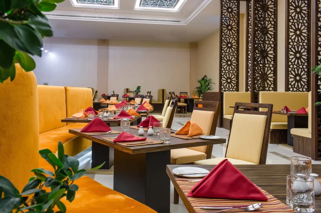 Western Hotel - Madinat Zayed - photo 28