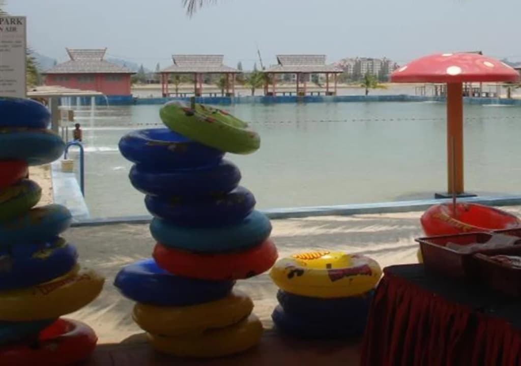 Days Inn Resort by Wyndham Lumut Marina Cove - photo 13